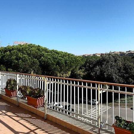 Terrazza Sul Parco Lejlighed Rom Eksteriør billede