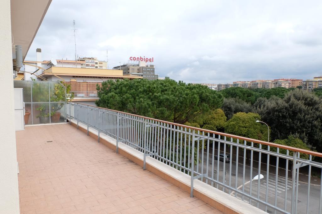Terrazza Sul Parco Lejlighed Rom Eksteriør billede